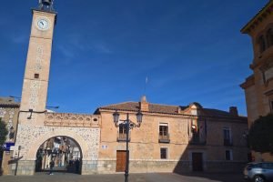 Ayuntamiento de Consuegra y Torre del Reloj