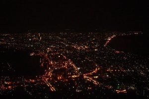 Vista nocturna desde el Monte Hakodate
