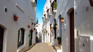 Calles de Mojácar, uno de los pueblos más bonitos de España