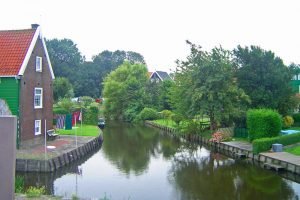 Canales de Marken, uno de los pueblos más bonitos de Holanda