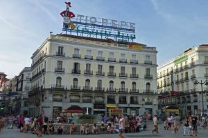 Cartel del Tío Pepe, uno de los símbolos de la Puerta del Sol de Madrid
