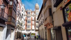Casa de Flora Germán, uno de los edificios más llamativos de la Calle Mayor de Palencia