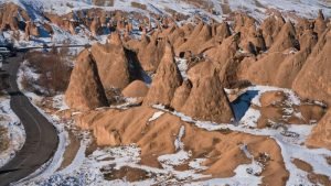 Chimeneas de hada típicas de la Capadocia
