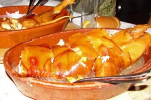 Cochinillo asado, uno de los platos típicos de Buitrago del Lozoya