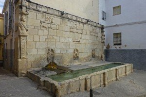 Fuente de los Caños en el límite de la Judería de Jaén