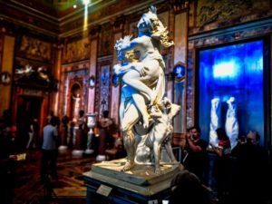 "El rapto de Proserpina" de Bernini en la Galería Borghese
