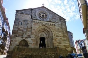 Iglesia de Santiago, una joya de estilo románico