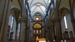 Interior de la Catedral de Santa María del Fiore, de aspecto más bien sobrio