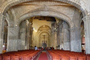 Interior de la Iglesia de San Francisco de Asís en La Habana, reconvertido en sala de conciertos
