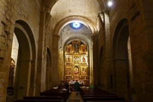 Interior de la iglesia del Monasterio de San Pedro el Viejo en Huesca