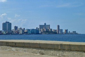 Malecón de La Habana, uno de los lugares más frecuentados por cubanos y turistas