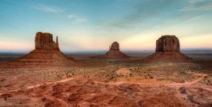 Mittens y Merrick Butte, icónos de Monument Valley