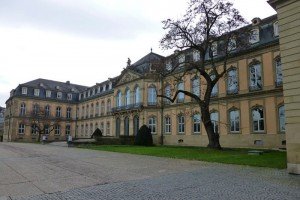 Lateral del Palacio Nuevo de Stuttgart (Neue Schloss), el último palacio barroco de Alemania