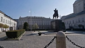 Palacio Presidencial y estatua ecuestre del príncipe Józef Poniatowski