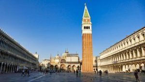Plaza de San Marcos, el epicentro del turismo en Venecia