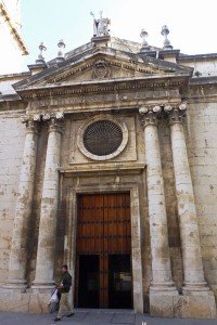 Portada de la Basílica de San Ildefonso en Jaén