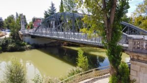 Puente de Hierro, el más moderno de los puentes de Palencia