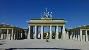 Réplica de la Puerta de Brandenburgo, uno de los monumentos más emblemáticos de Berlín