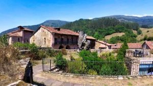 Carmona, uno de los pueblos más bonitos de Cantabria