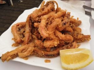 Rabas de calamar, receta típica de la gastronomía de Santander