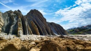 Costa Quebrada: Museo de geología al aire libre
