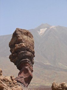 Roque Cinchado en el P. N. del Teide