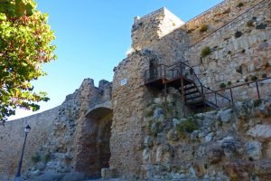 Escalera de acceso a lo alto del Castillo de Cuenca