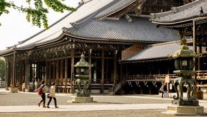 Templo Nishi Hongan-ji en el corazón de Kioto