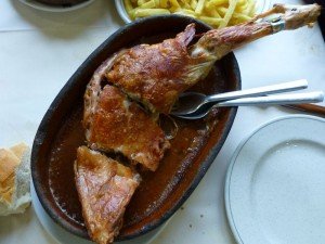 Asado de cordero, uno de los platos típicos castellanos