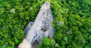 Zona Arqueológica de Cobá