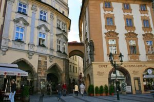 Tienda especializada en Cristal de Bohemia en la Ciudad Vieja de Praga