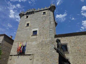 Torreón de los Guzmanes, museos de Ávila