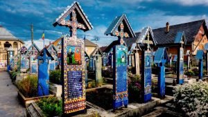 Lápidas del cementerio pintado de Rumanía