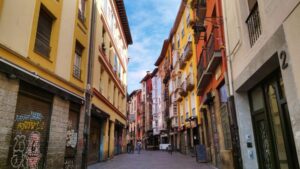 Calle Cuchillería, parte de la Almendra Medieval