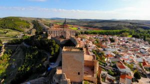 Monasterio y Castillo de Uclés, sus dos principales atracciones turísticas