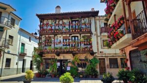 Casa de las Flores de Candeleda, actual Museo del Juguete de Hojalata