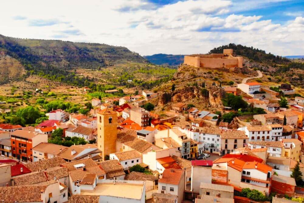 Casco urbano de Enguídanos, uno de los pueblos más bonitos de Cuenca