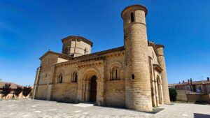 Iglesia de San Martín de Frómista, una joya del románico europeo