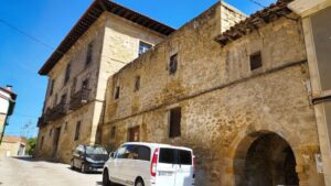 Palacio de los Zambrana Herrán en Salinas de Añana