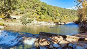 Charco Carreras en la Garganta de Santa María a su paso por Candeleda