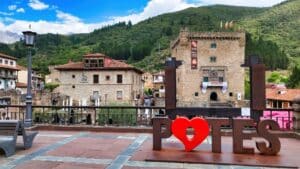 Potes, uno de los pueblos más bonitos de España en Cantabria