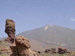 El Teide visto desde los Roques de García