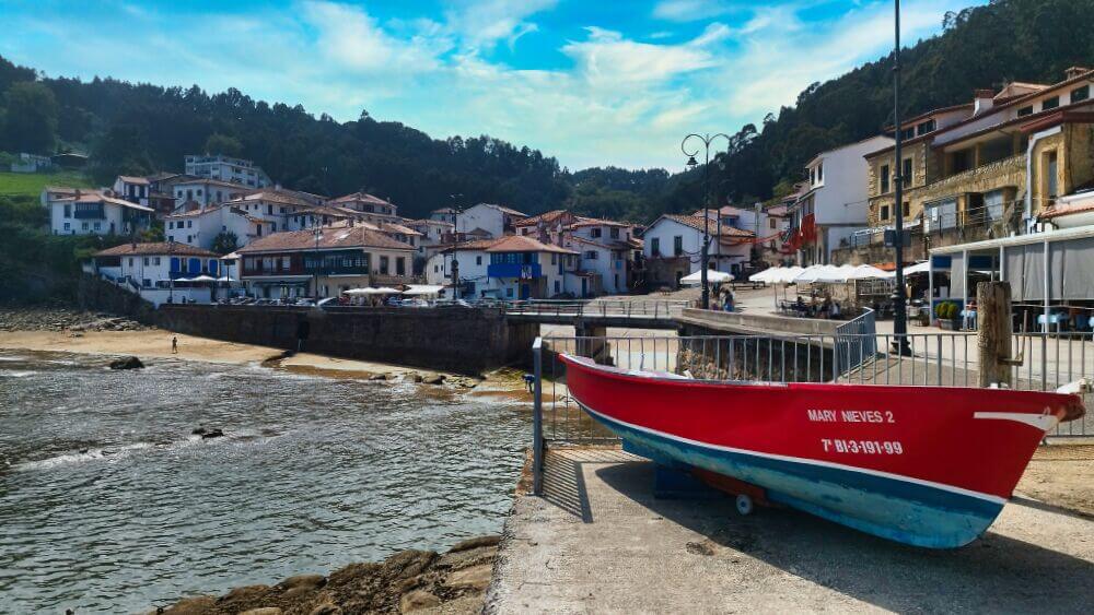 Qué ver en Tazones, uno de los pueblos más bonitos de España