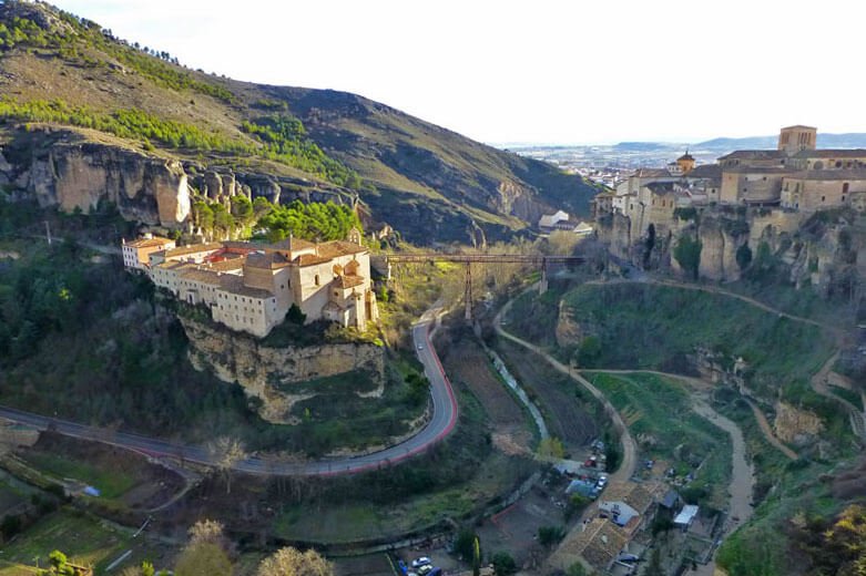 Vistas panorámicas de Cuenca , ciudad declarada Patrimonio de la Humanidad