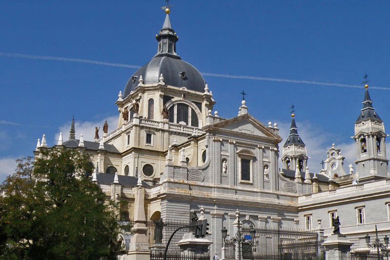 Catedral de la Almudena, sede episcopal de la Comunidad de Madrid